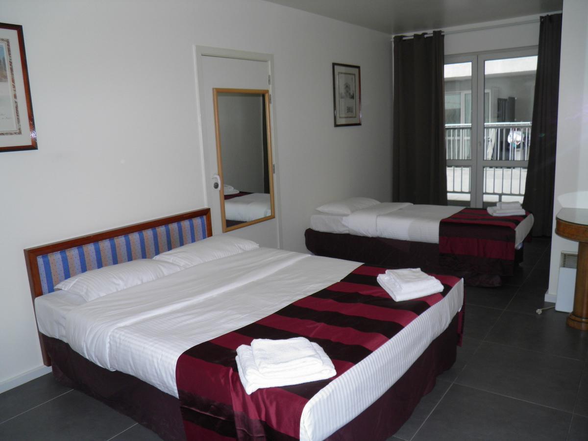 Holidays Apart-Hotel Anderlecht Екстер'єр фото