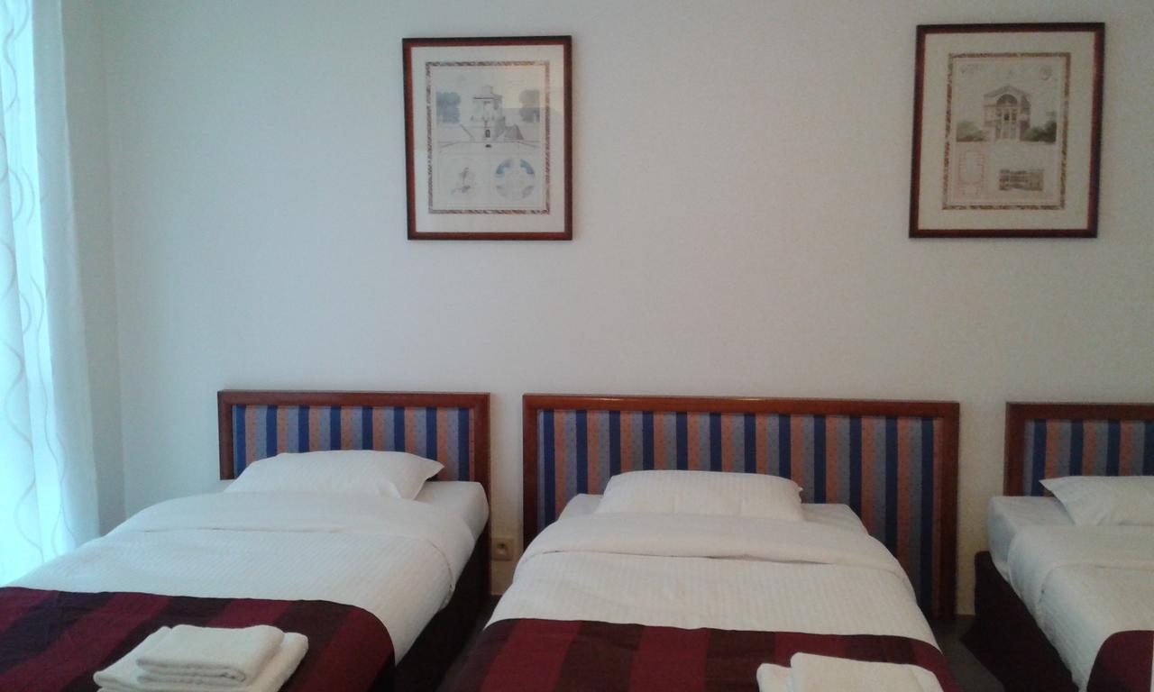 Holidays Apart-Hotel Anderlecht Екстер'єр фото
